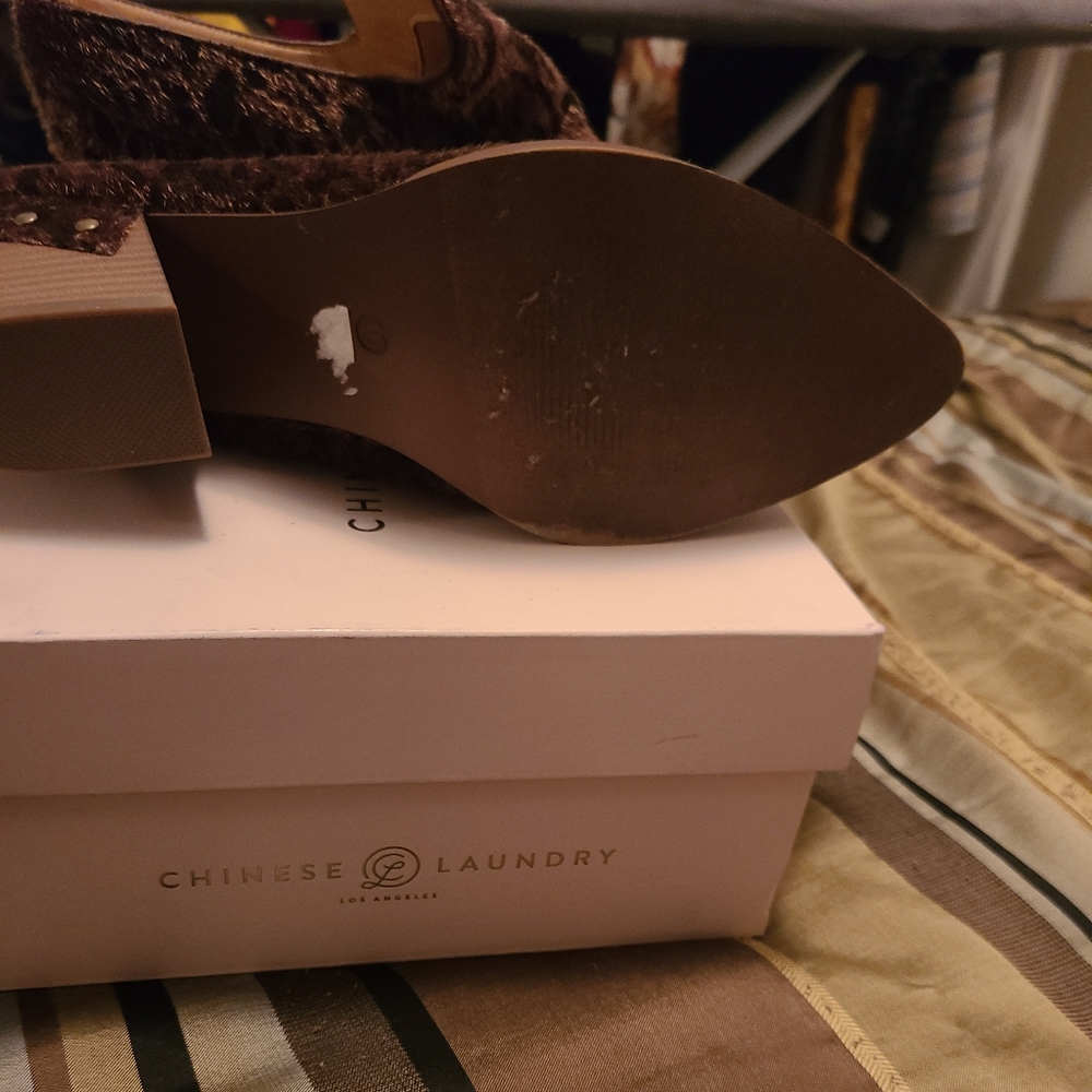 Shoes - Picture 3 of 3